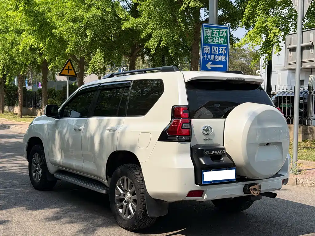 Toyota Prado 2018 3.5L Automatic TX-L Rear-Mounted Spare Tire