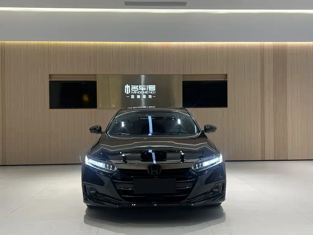 Accord 2022 260TURBO Phantom Night Premium Edition