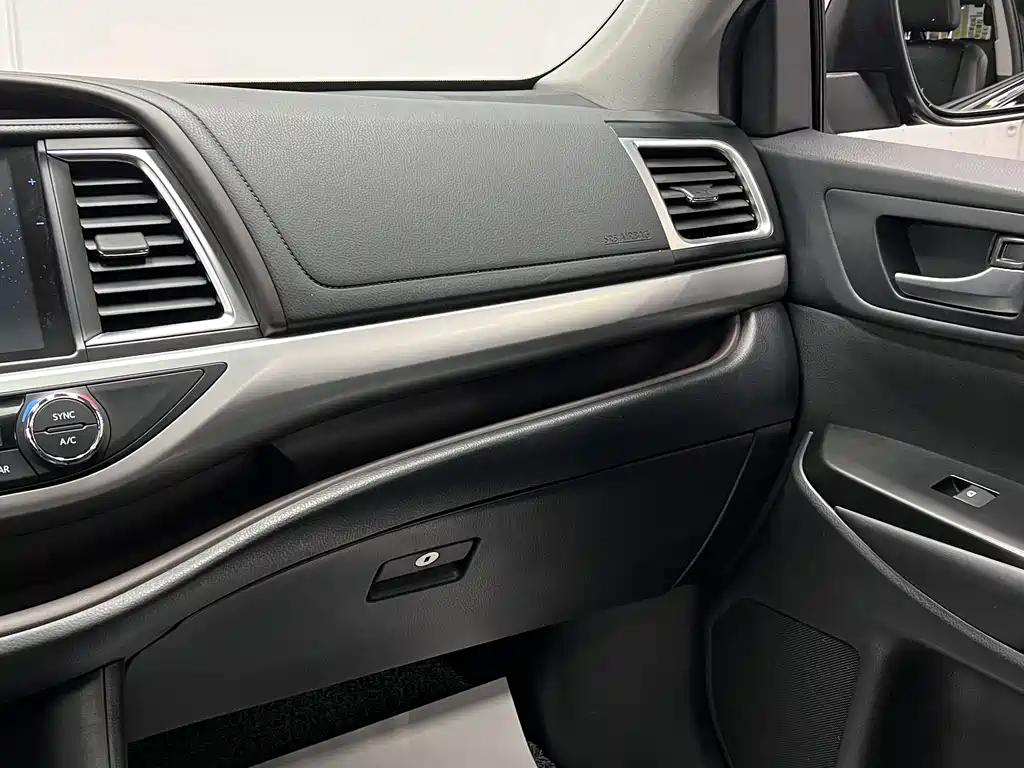 Highlander 2018 2.0T AWD Premium 7-seater China VI
