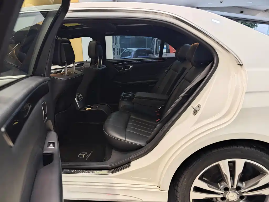 Mercedes-Benz E-Class 2015 Facelift E 200 L Sport