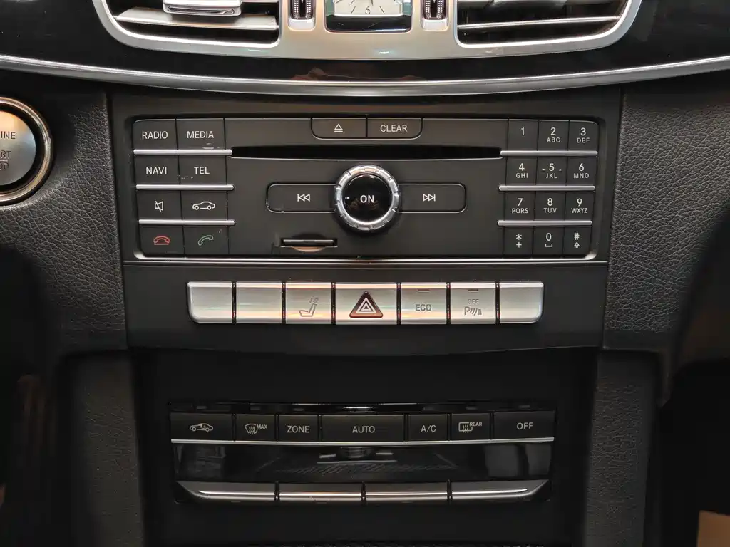 Mercedes-Benz E-Class 2015 Facelift E 200 L Sport