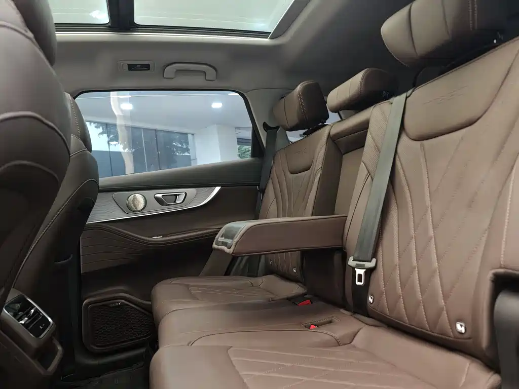 Chery Tiggo 8 PLUS 2024 Champion Edition 290TGDI DCT Luxury Edition 7-Seater