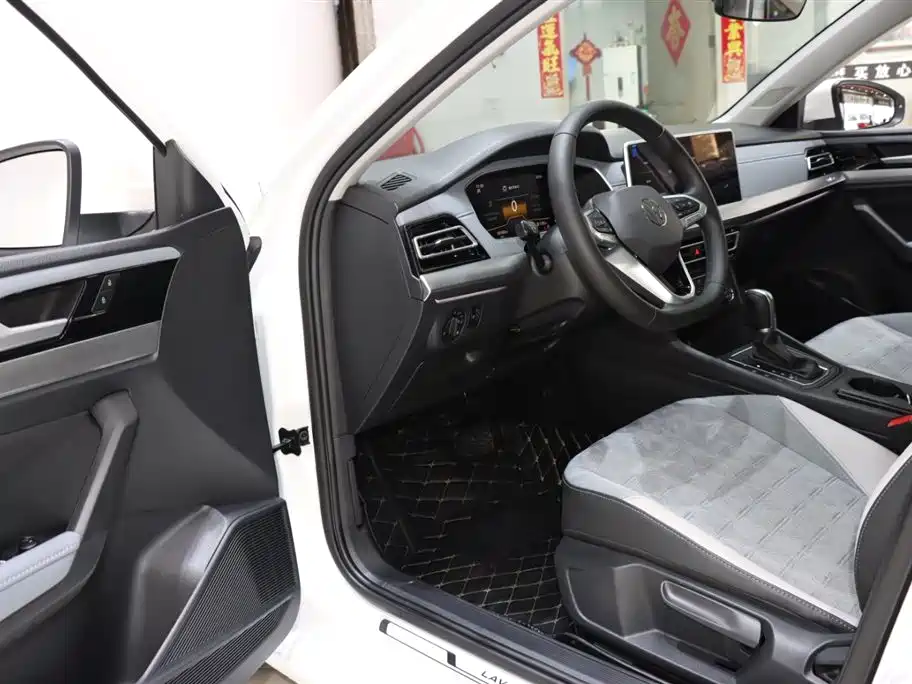 Lavida 2023 1.5L Automatic Manyi Edition