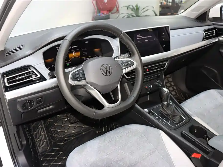 Lavida 2023 1.5L Automatic Manyi Edition