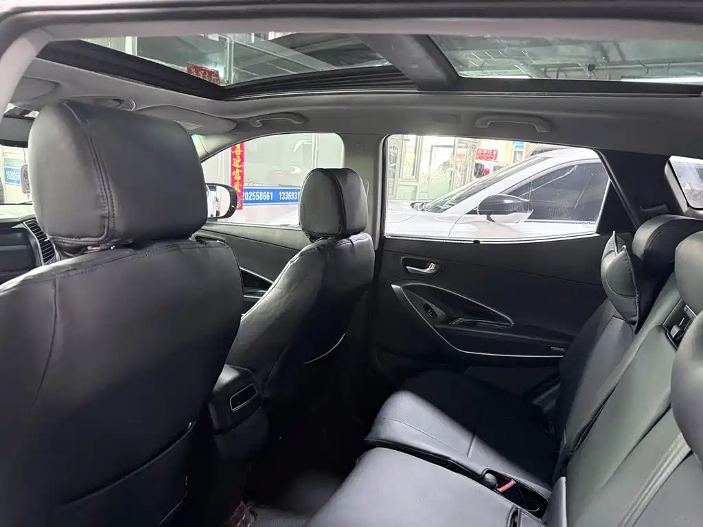 Santa Fe 2015 2.0T Automatic AWD Smart Type 5-Seater