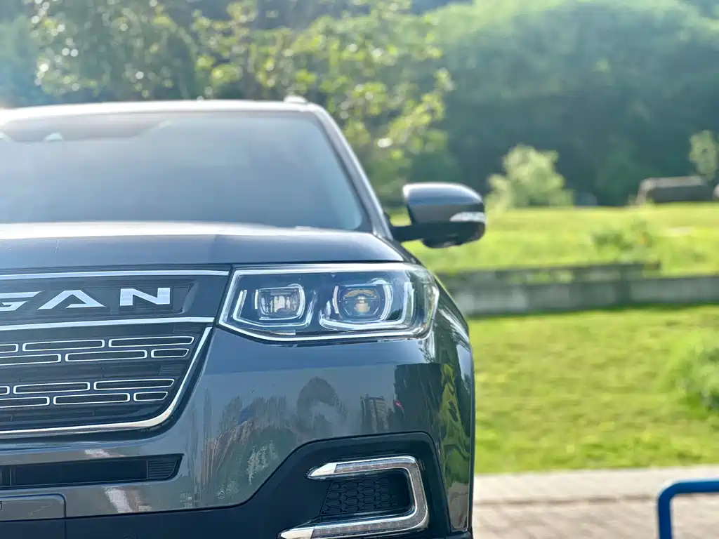 Changan CS95 2017 2.0T AWD Zhi Zun Edition