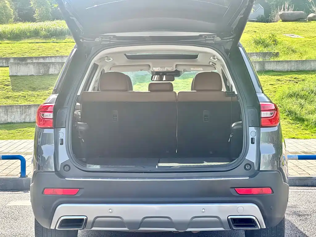 Changan CS95 2017 2.0T AWD Zhi Zun Edition
