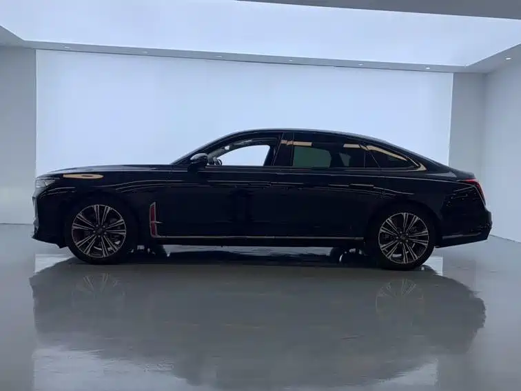 Hongqi H9 2024 2.0T Qichang Private Edition