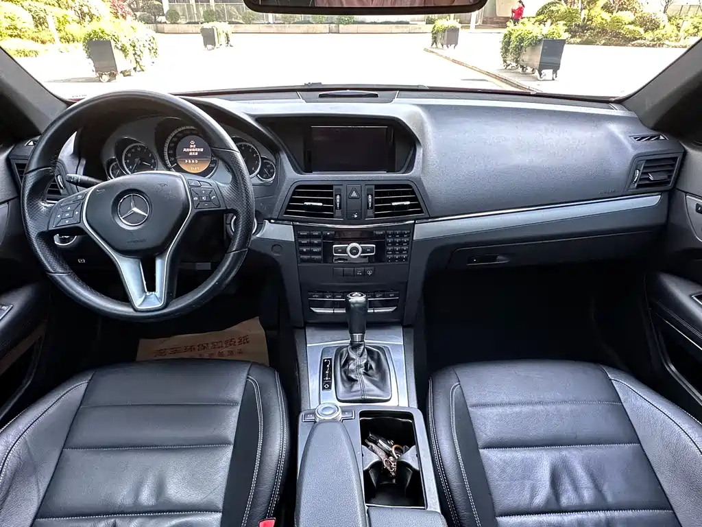 Mercedes-Benz E-Class (Import) 2011 E 260 CGI Coupe