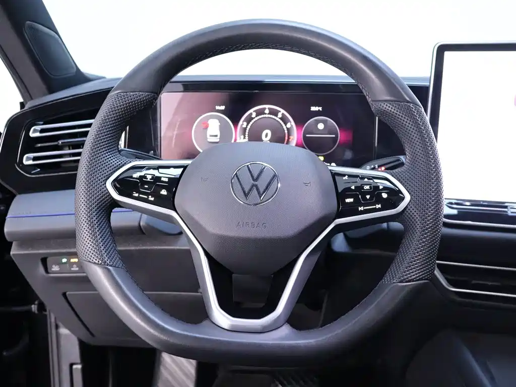 Volkswagen Tiguan L 2024 PRO 330TSI FWD Zhiling Edition