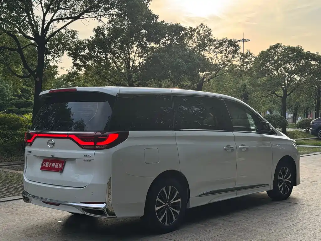 GAC Trumpchi M8 2023 Lingxiu Series 390T Luxury Edition