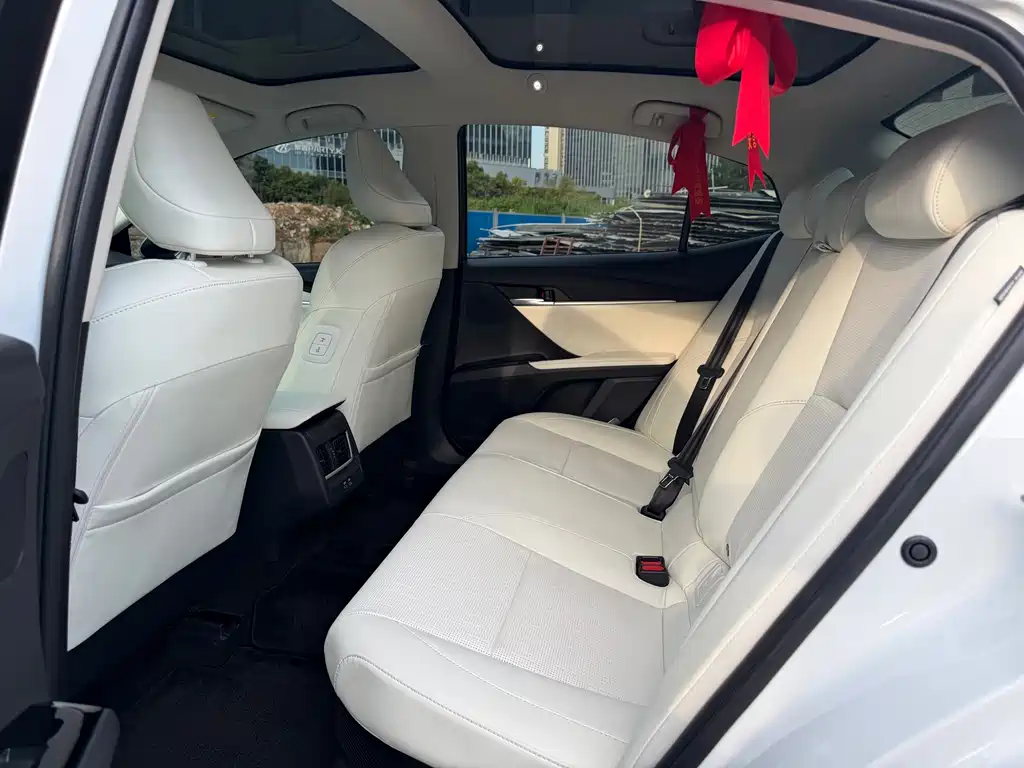 Camry 2026 Hybrid 2.0HG Premium Edition