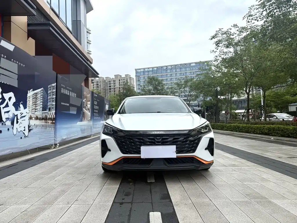 Dongfeng Yixuan 2023 1.5L Automatic Glory Edition