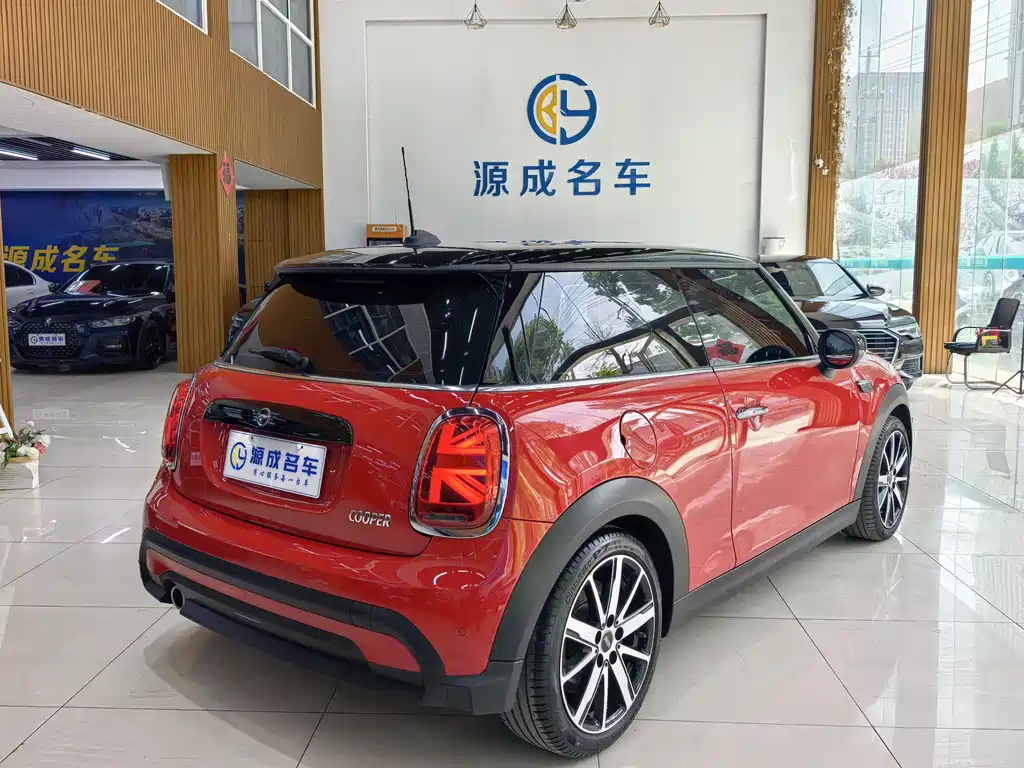 MINI 2022 Facelift 1.5T COOPER Artist