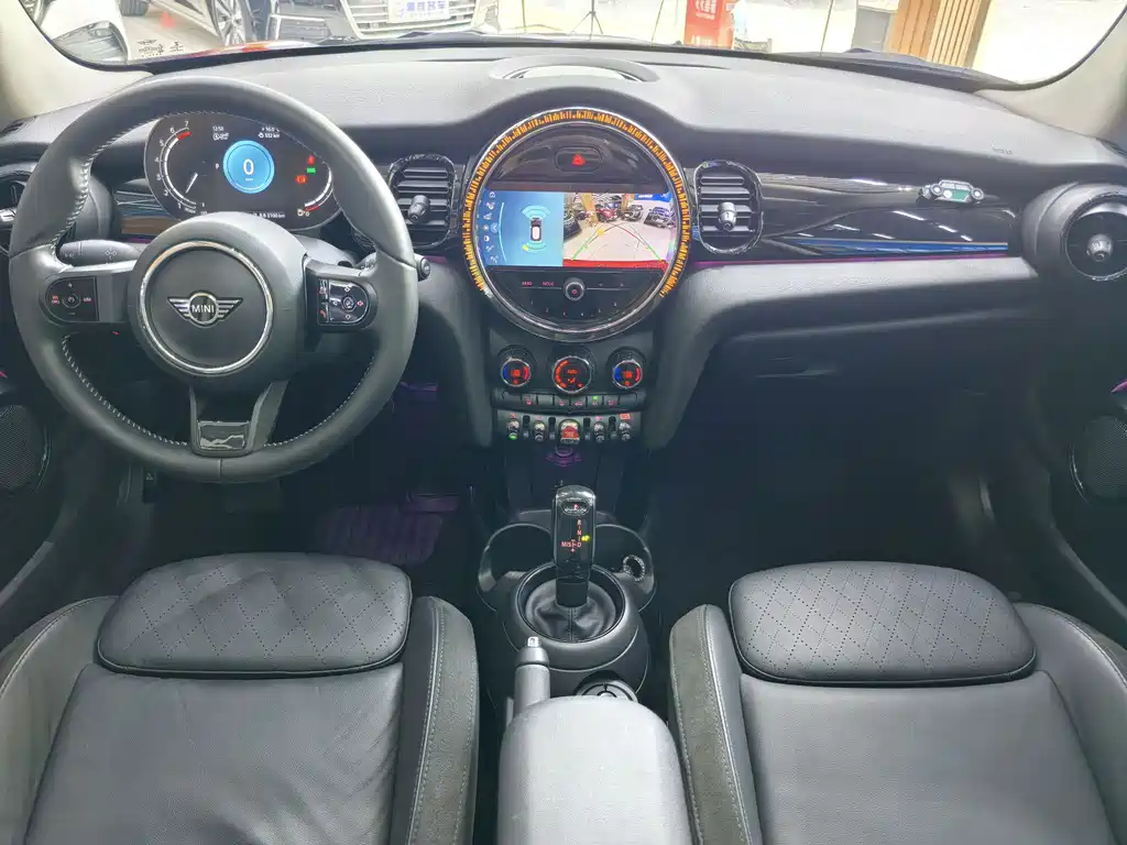 MINI 2022 Facelift 1.5T COOPER Artist