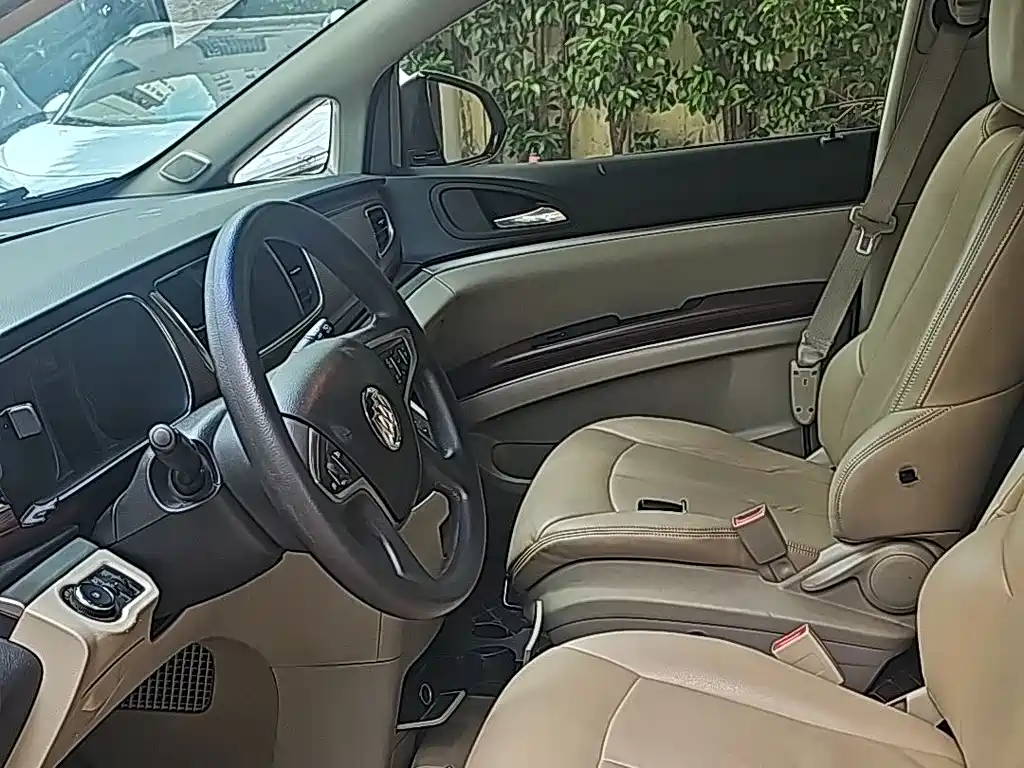 Buick GL8 2017 25S Comfort Edition China V