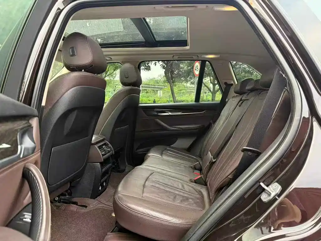 BMW X5 (Import) 2014 xDrive35i Leading Edition