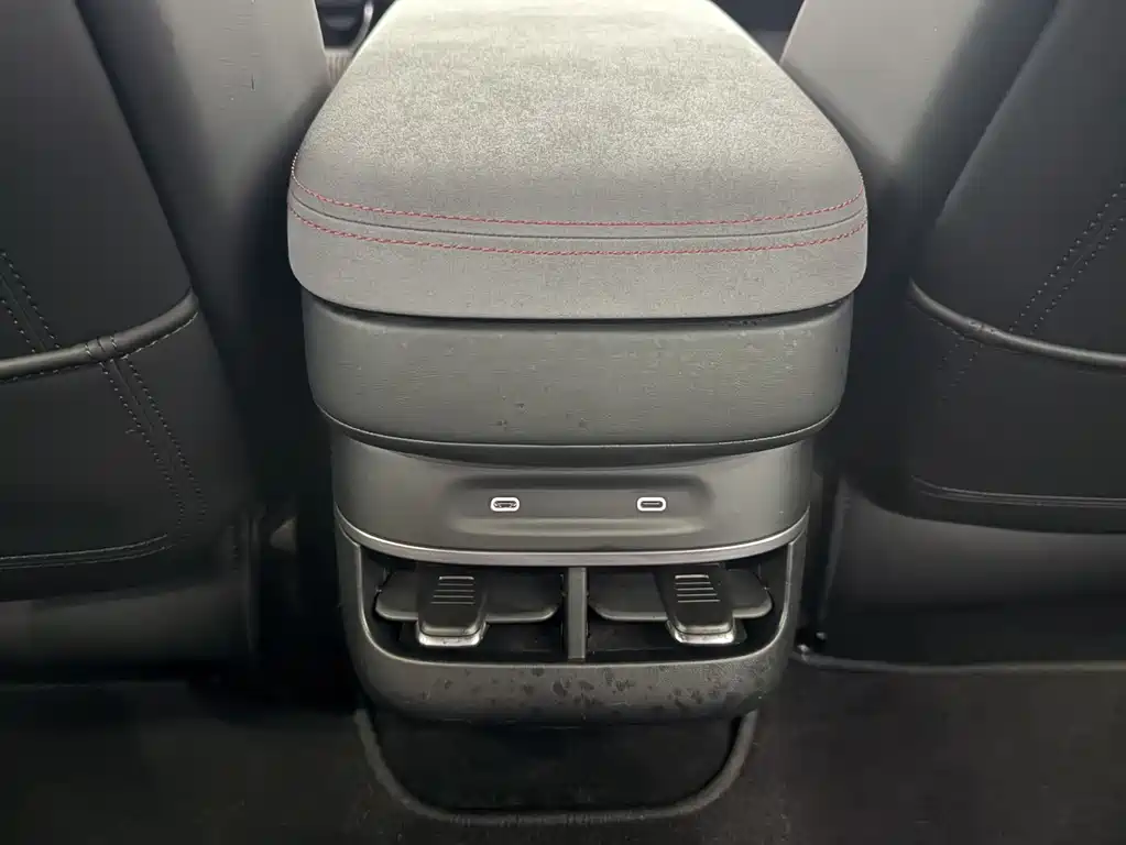Zeekr 007 GT 2025 AWD Intelligent Driving Edition 75kWh