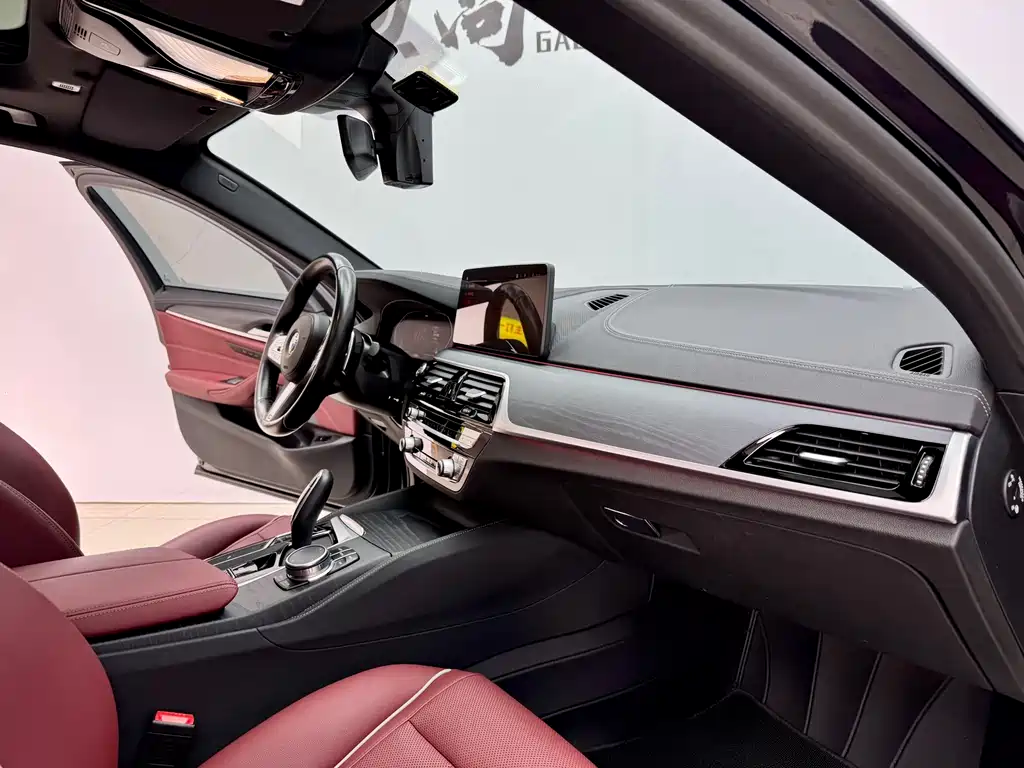 BMW 5 Series 2022 530Li Leading Edition M Sport Package