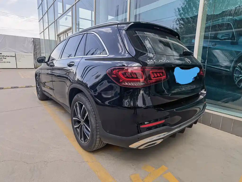 Mercedes-Benz GLC 260 L 4MATIC Luxury 2021
