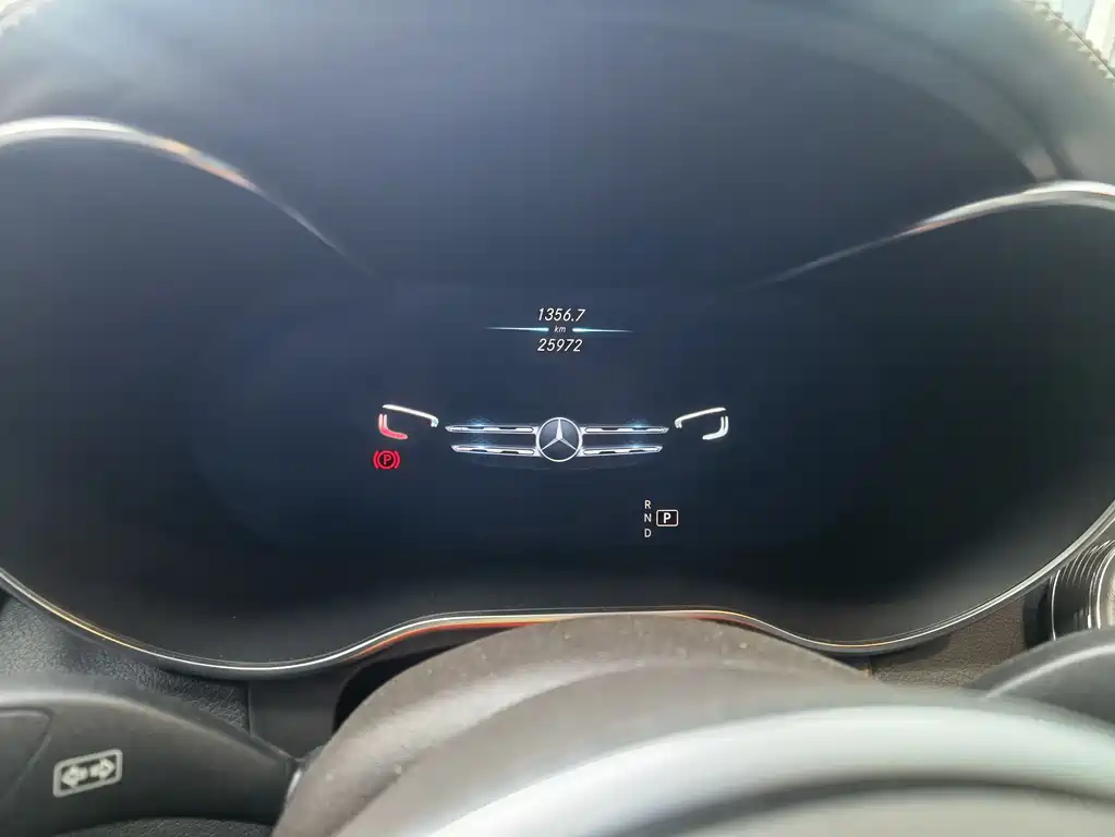 Mercedes-Benz GLC 260 L 4MATIC Luxury 2021