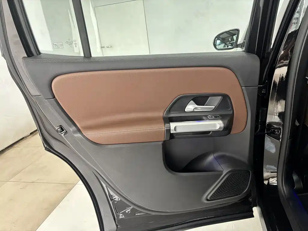 Mercedes-Benz GLB 2025 GLB 220 Fashion