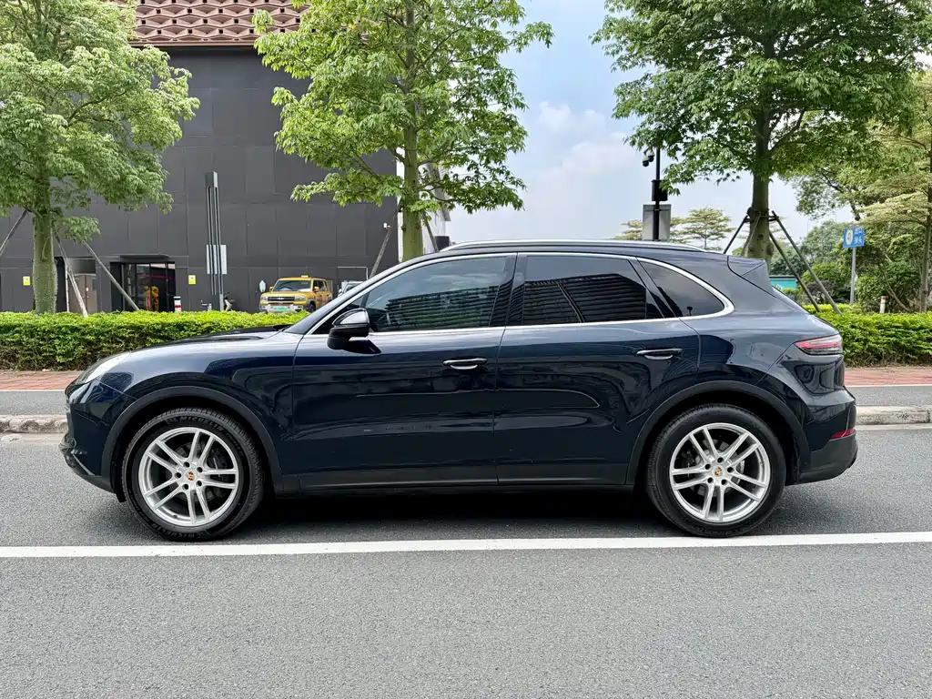 Porsche Cayenne 2019 Cayenne 3.0T