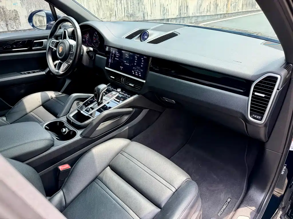 Porsche Cayenne 2019 Cayenne 3.0T