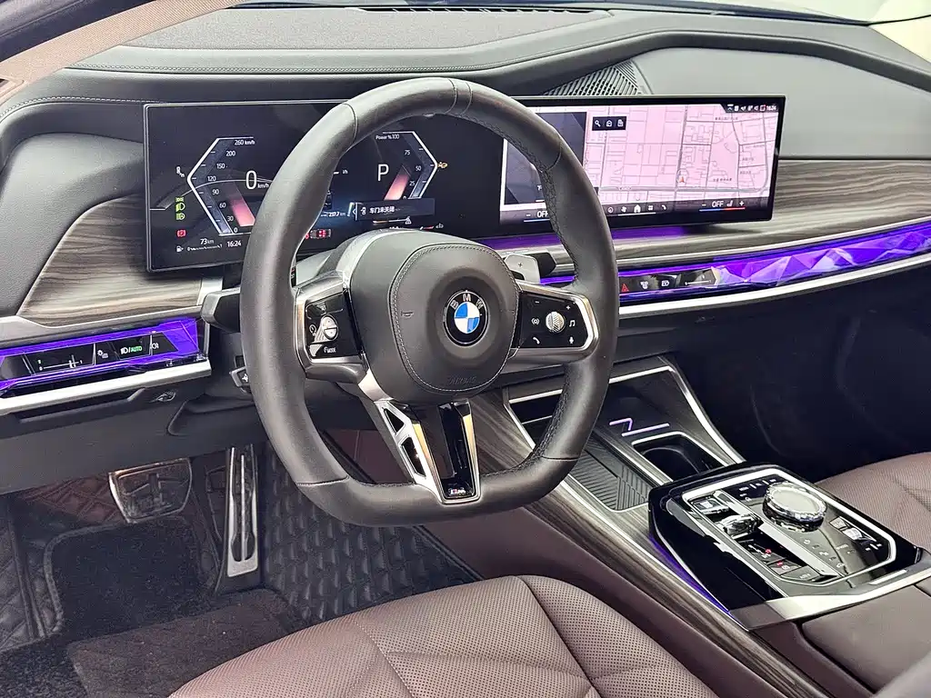 BMW 7 Series 2023 735Li M Sport Package
