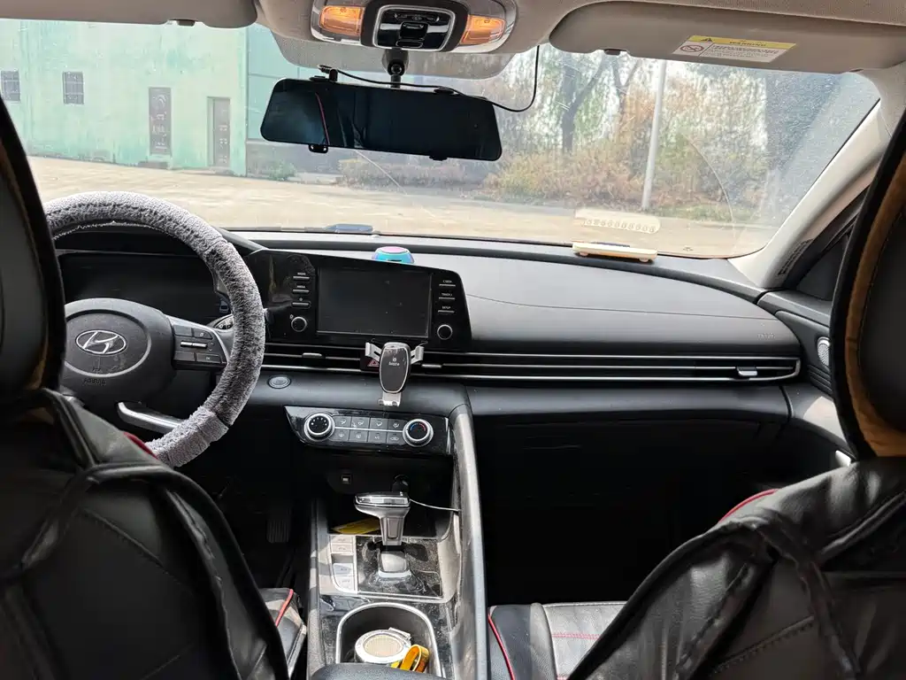 Hyundai Elantra 2021 1.5L CVT GLX Elite Edition
