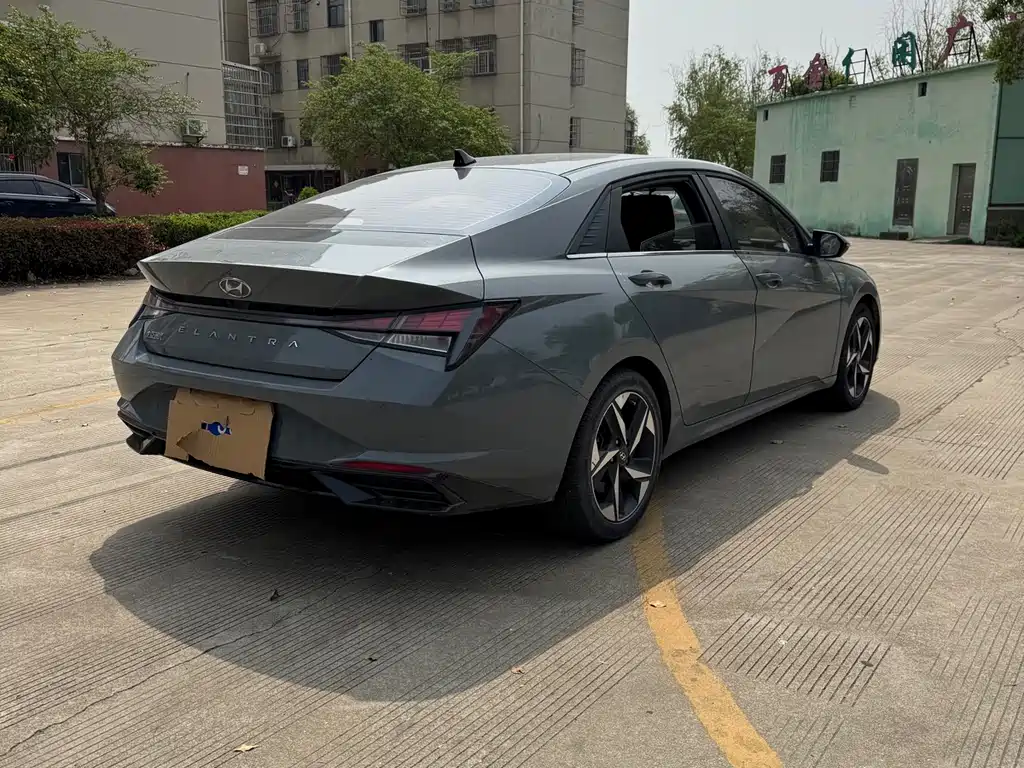 Hyundai Elantra 2021 1.5L CVT GLX Elite Edition