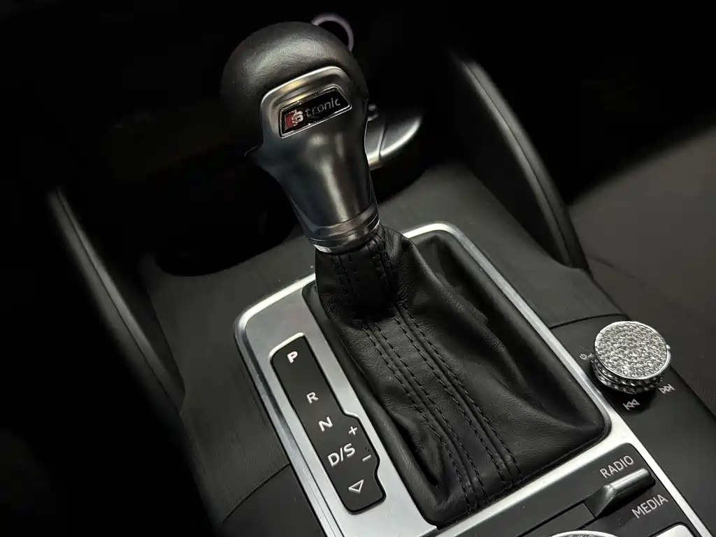 Audi A3 2020 Facelift Limousine 35 TFSI Entry Edition China VI