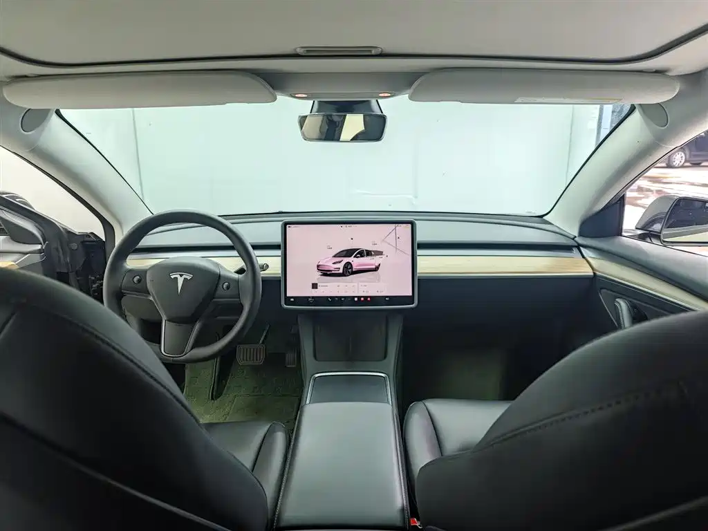Model 3 2022 Rear-Wheel Drive