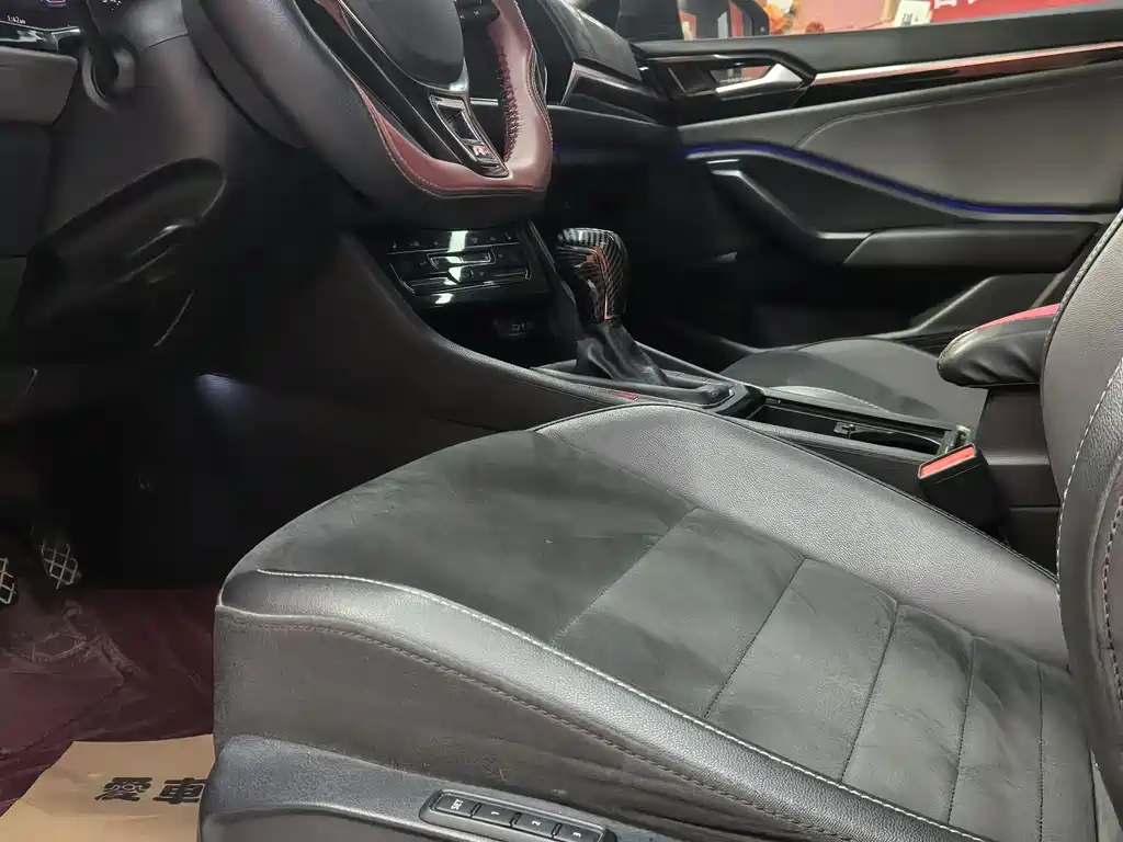 Volkswagen Sagitar 2021 280TSI DSG Excellence Edition