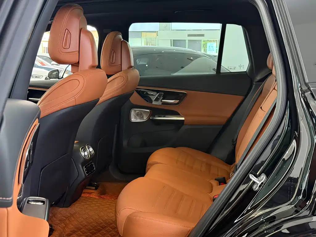 Mercedes-Benz GLC 300 L 4MATIC 2024
