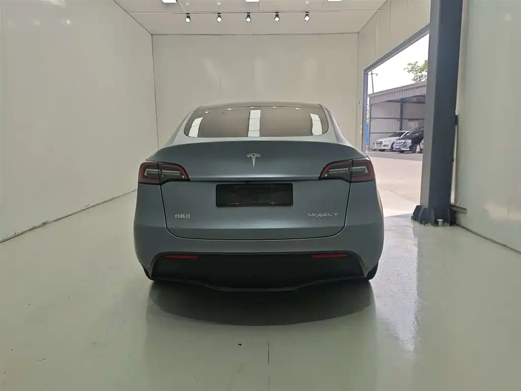 Model Y 2022 Rear-Wheel Drive