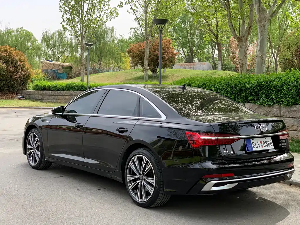 Audi A6L 2025 45 TFSI quattro Zhenxuan Dynamic Edition