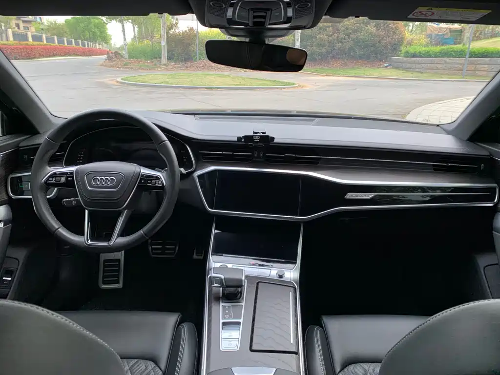 Audi A6L 2025 45 TFSI quattro Zhenxuan Dynamic Edition