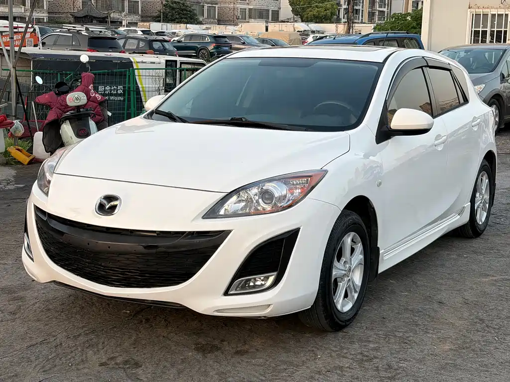 Mazda 3 Star 2013 Hatchback 1.6L Automatic Elite