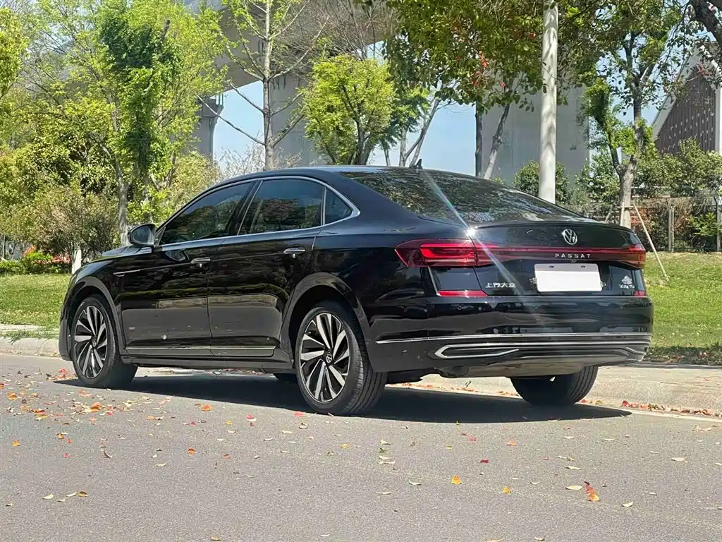 Volkswagen Passat 2022 330TSI Starry Sky Luxury Edition