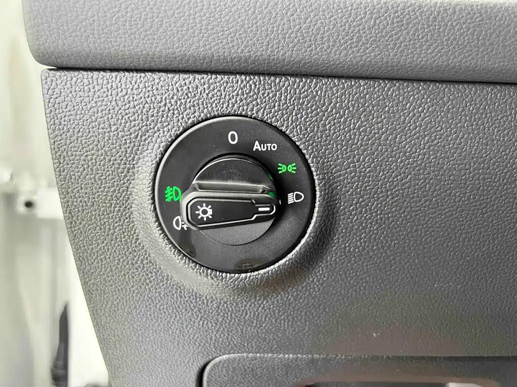 Volkswagen Tharu 2022 280TSI 2WD Luxury Edition