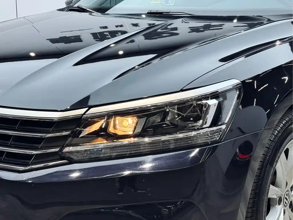 Volkswagen Passat 2017 330TSI DSG Prestige Edition