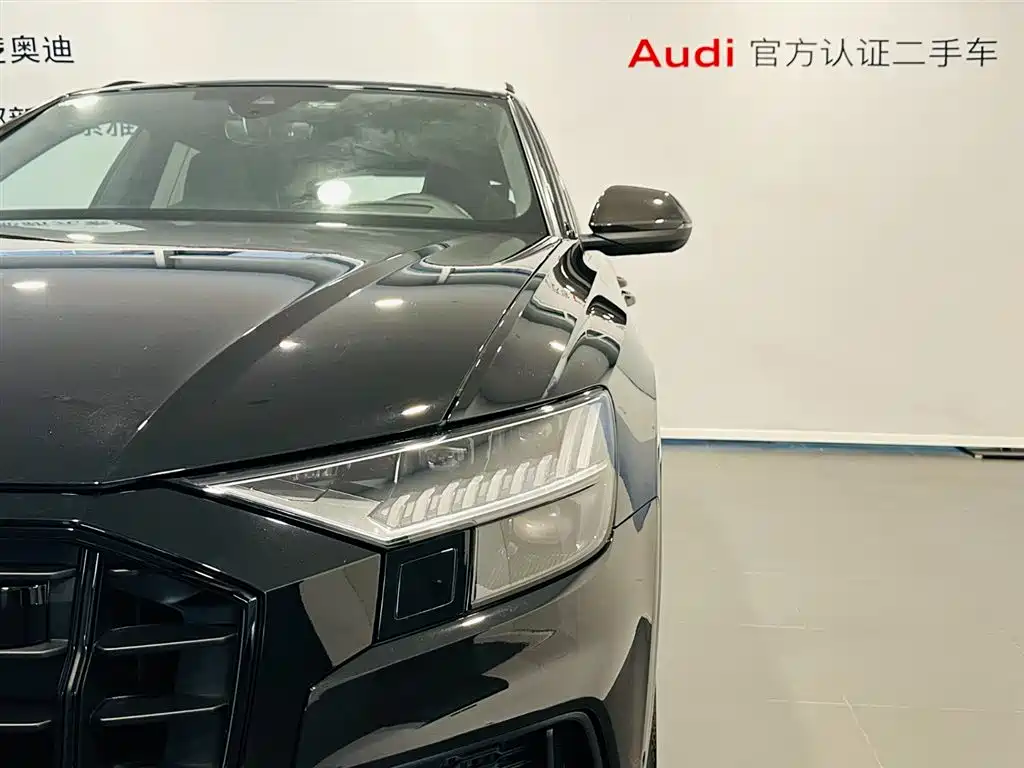 Audi Q8 2023 55 TFSI Premium Sport