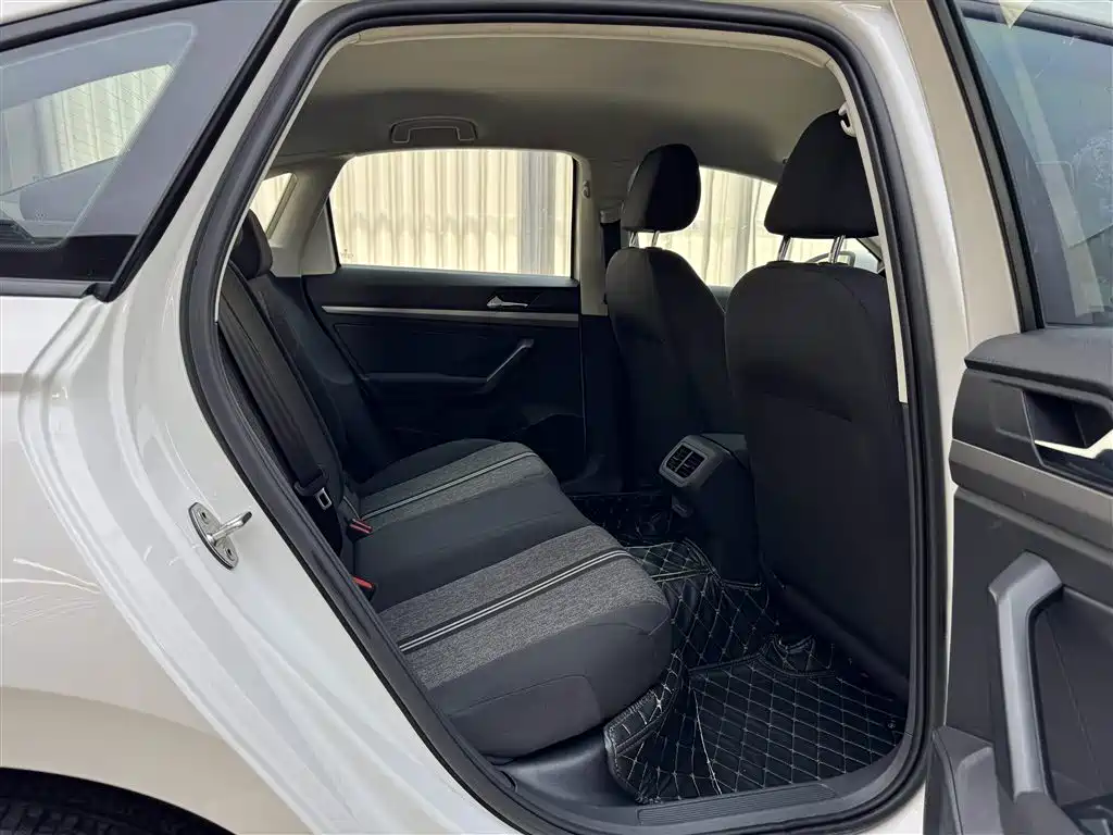 Volkswagen Lavida 2019 1.5L Automatic Fashion Edition China VI