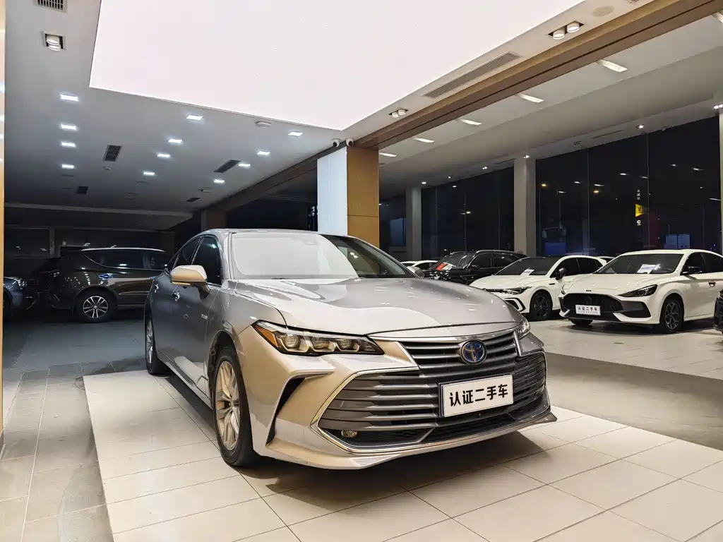2019 Toyota Avalon Hybrid 2.5L Luxury Edition China V