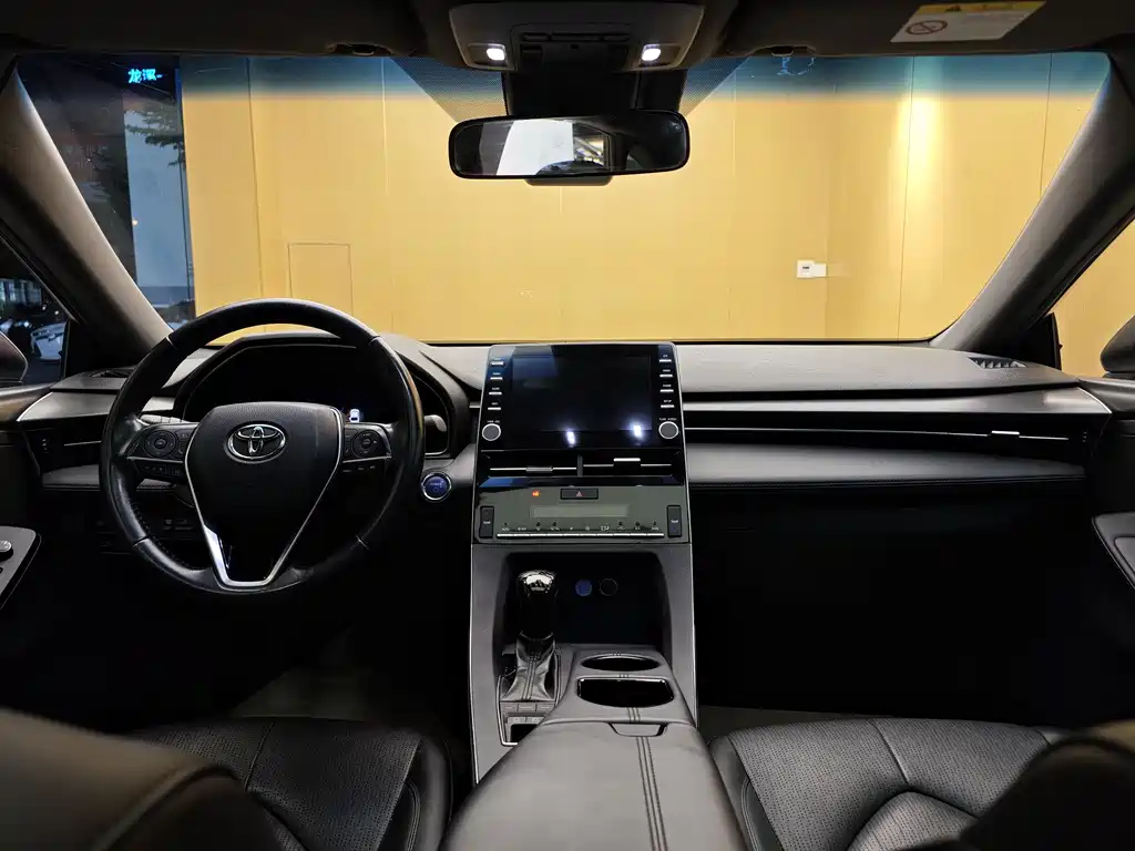 2019 Toyota Avalon Hybrid 2.5L Luxury Edition China V