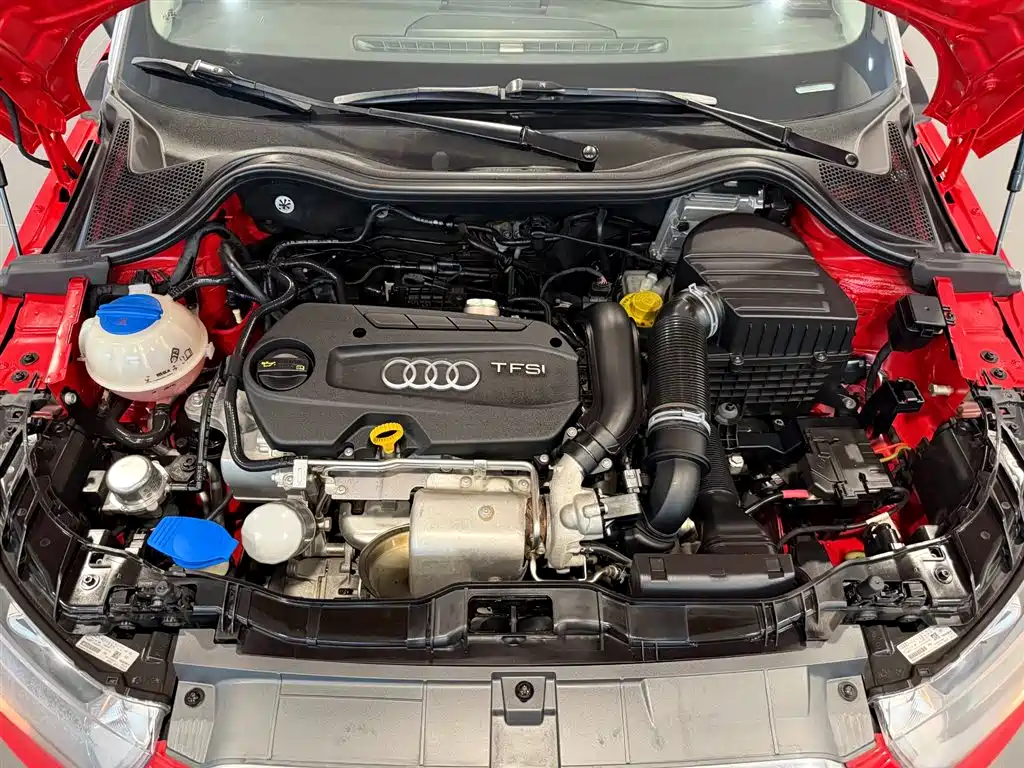 Audi A1 2014 30 TFSI Sportback Style