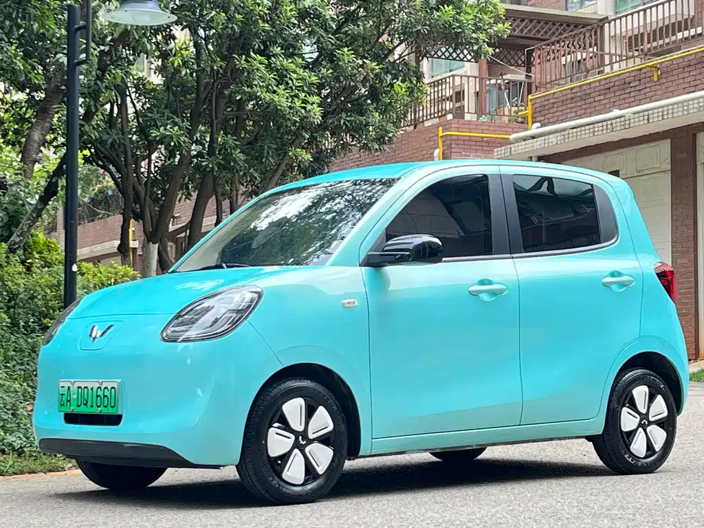 Hongguang MINIEV 2025 4th Generation 4-Door Advanced Edition