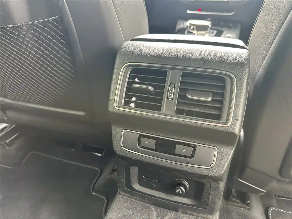 Audi Q5L Sportback 2021 40 TFSI Launch Edition