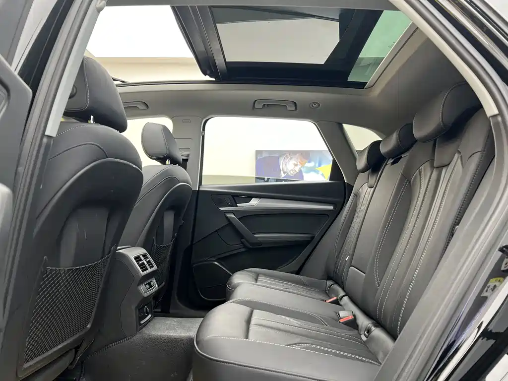 Audi Q5L 2021 40 TFSI Fashion Dynamic